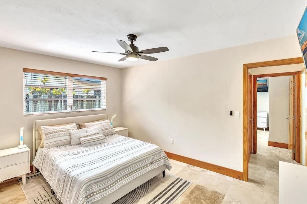 Pool Heat I Firepit And Bbq I 75"Tv I Foosball I 581Mbps Cooper City Bagian luar foto