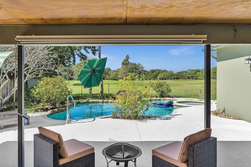 Pool Heat I Firepit And Bbq I 75"Tv I Foosball I 581Mbps Cooper City Bagian luar foto